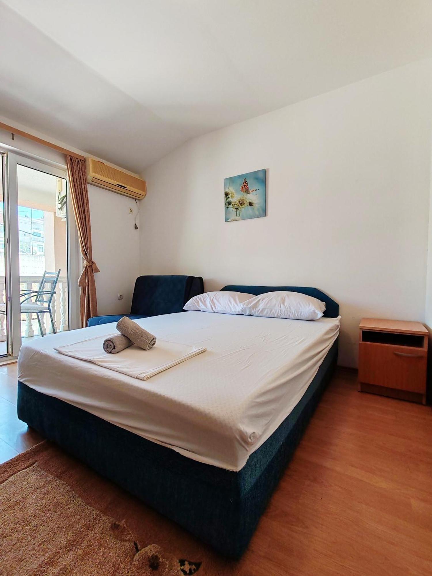 Apartment & Rooms Tempera Neum Room photo