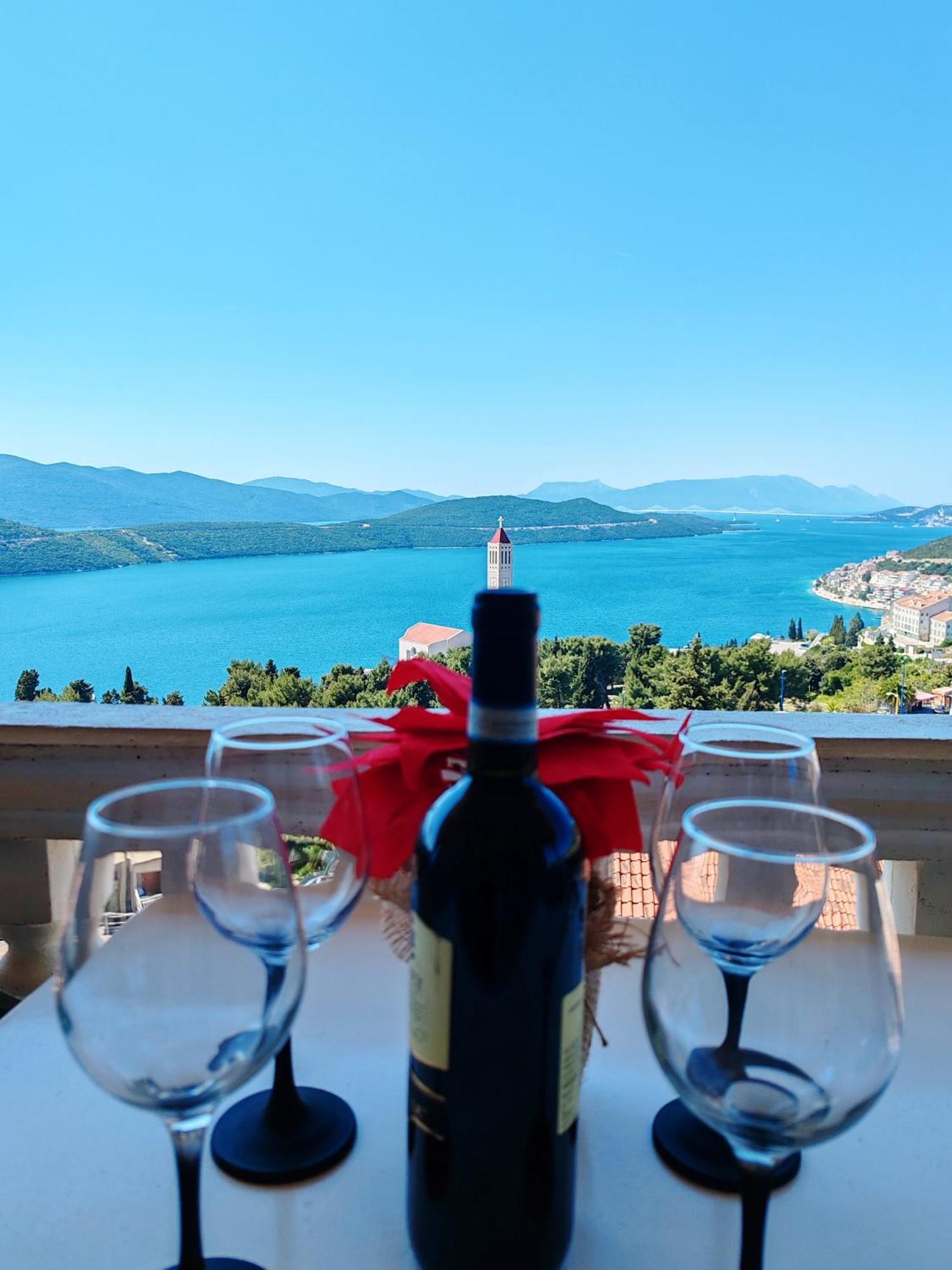 Apartment & Rooms Tempera Neum Room photo